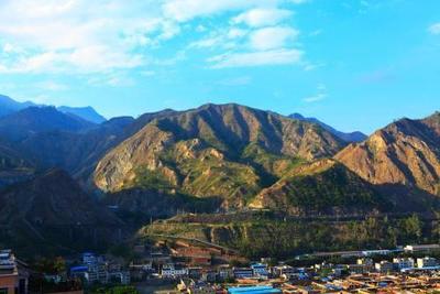 國內這座城市以花來命名,風景非常美麗,還美食豐富,就位于四川